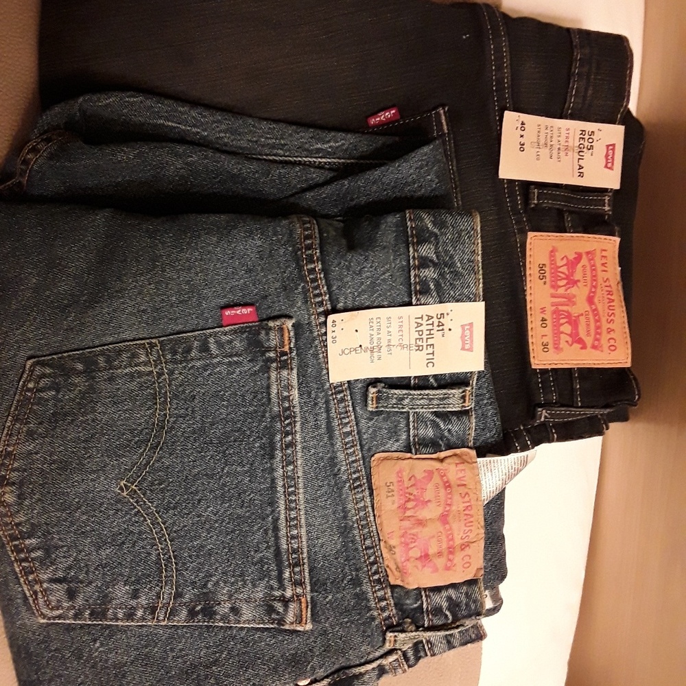 Levi's